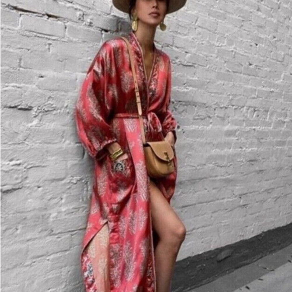 Zara Red Brick Pink Floral Kimono - Blogger Rare size M new